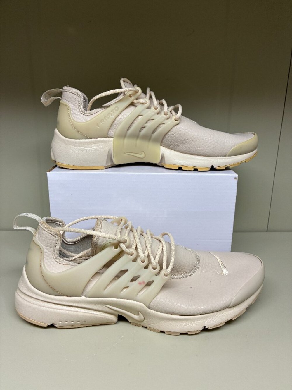 Nike Air Presto Premium Oatmeal Shoes Women's 10 Beige Running Athletic Sneakers